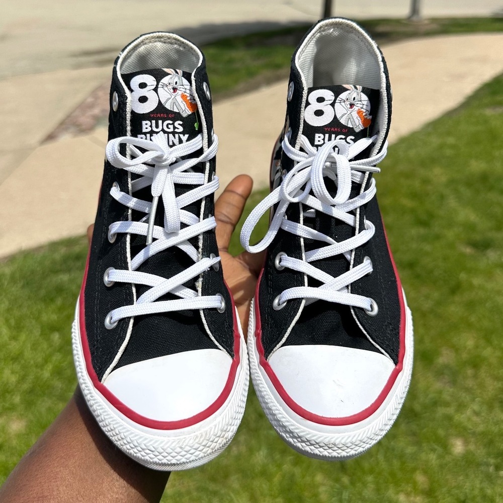 Converse Chuck Taylor Bugs Bunny 80th Anniversary High Top Sneakers Kids Size 1 - Picture 7 of 13
